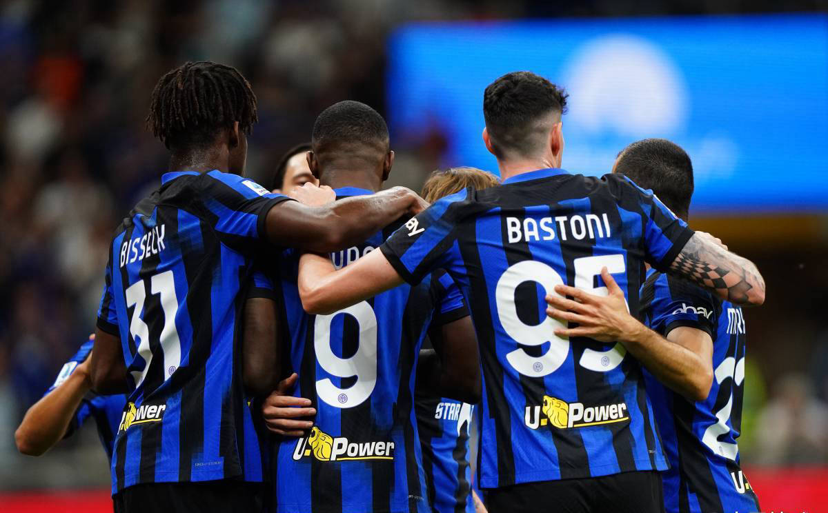 队的默契配 队的默契配