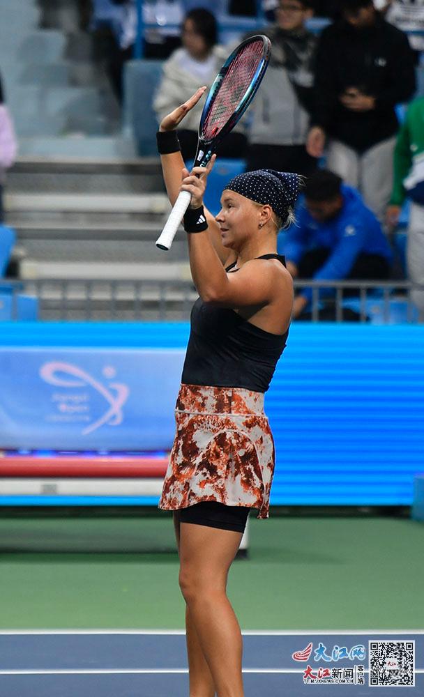 她的第三轮 她的第三轮