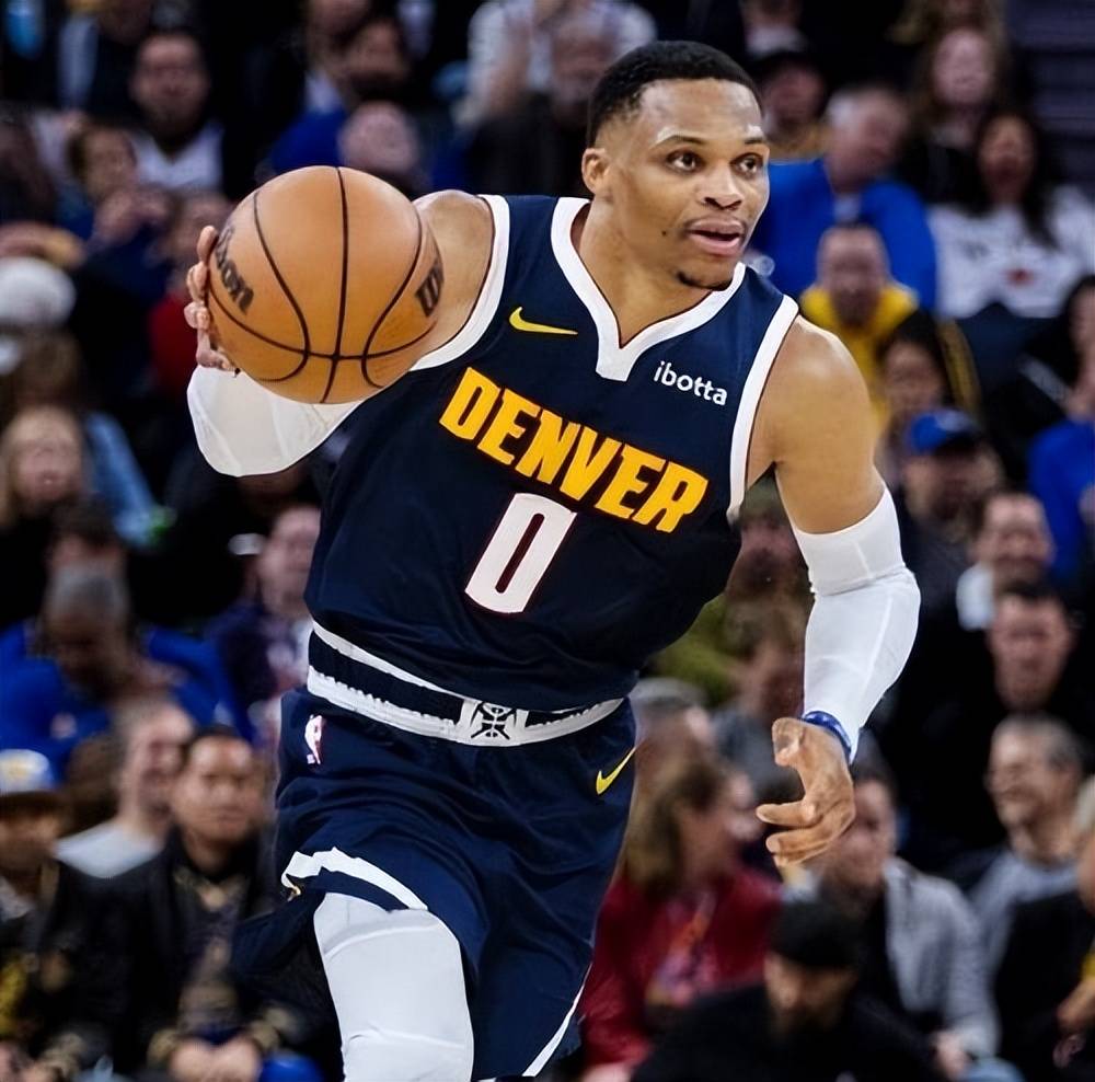 显然属于前 显然属于前