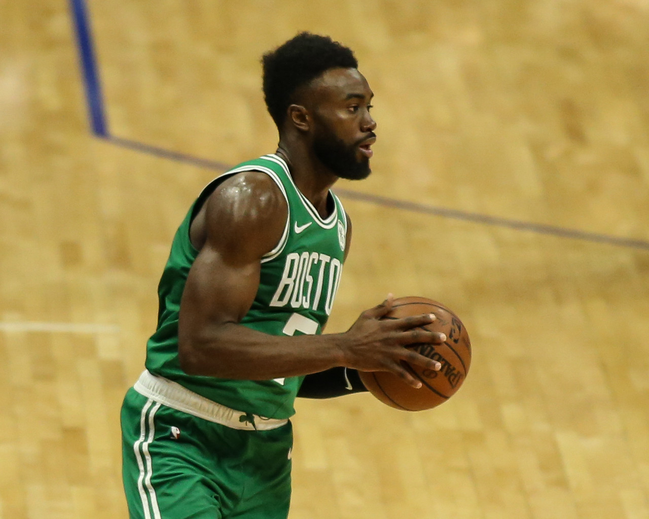 围绕内马尔 围绕内马尔